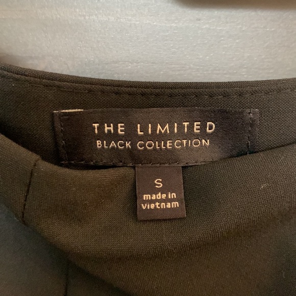 The Limited knee length skirt - Picture 3 of 5